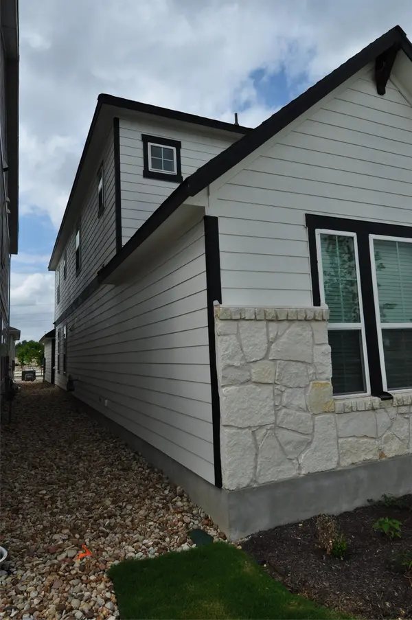 1621 Bella DR #82, Leander, TX 78641