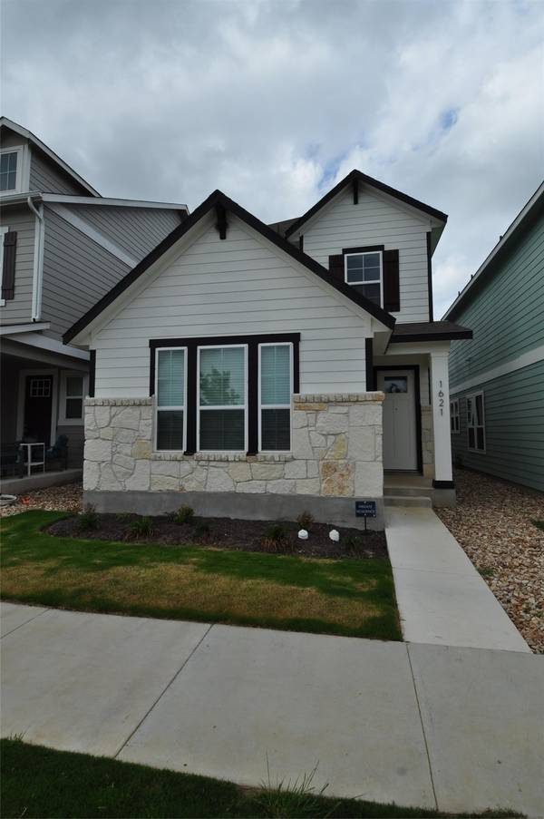 1621 Bella DR #82, Leander, TX 78641