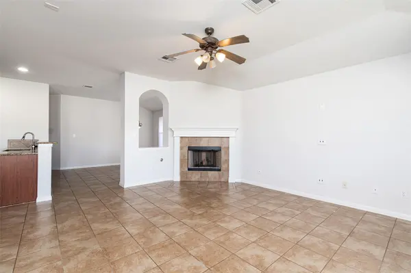 4193 Fairmeadow DR, Round Rock, TX 78665