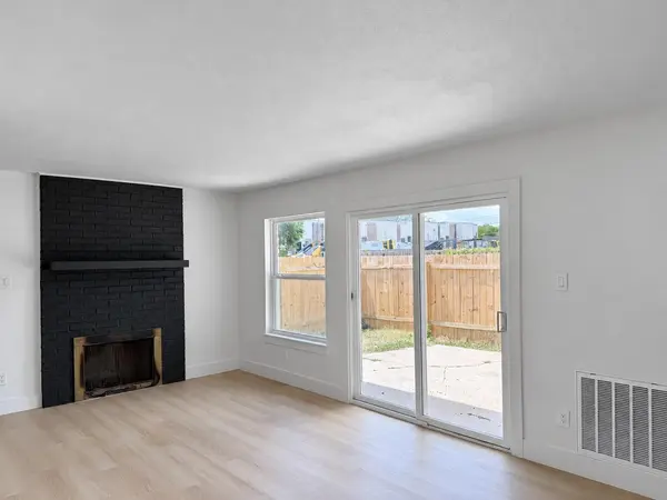 2904 Sweeney LN #A, Austin, TX 78723