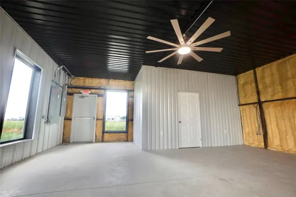 181 Ninety Four LN, Taylor, TX 76574