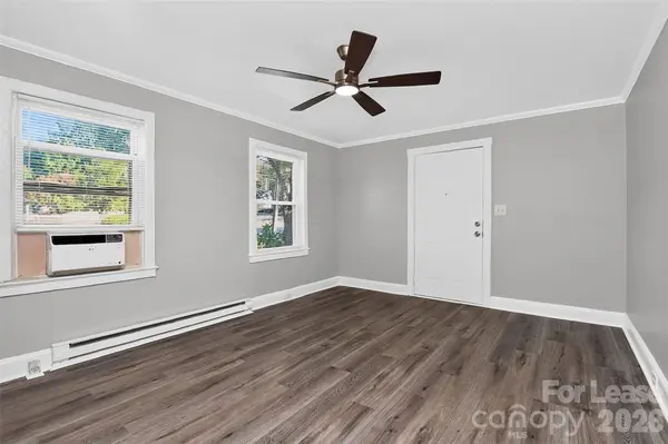 3518 The PLZ, Charlotte, NC 28205