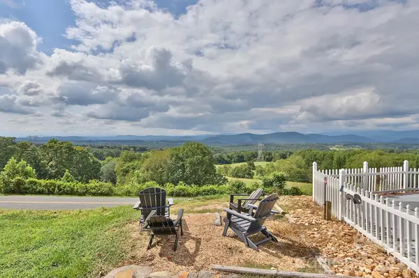 3459 Billings Hill Church RD, Traphill, NC 28685
