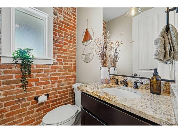 3002 N Gilpin, Denver, CO 80205