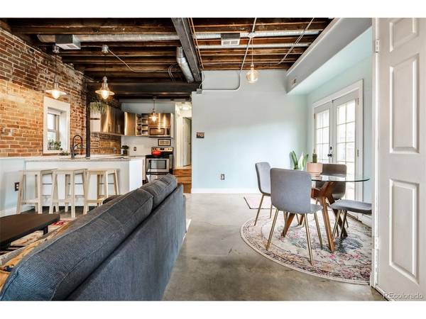 2910 N Columbine, Denver, CO 80205