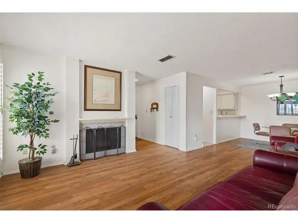 2350 E Geddes #E, Centennial, CO 80122