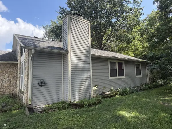 2906 Horse Hill DR W, Indianapolis, IN 46214