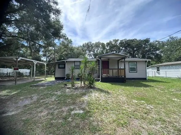 1215 MANOR DR, Leesburg, FL 34748