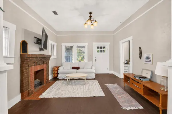 720 NW 2ND AVE, Gainesville, FL 32601
