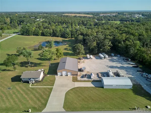 2100 Spielhagen RD, Troy, MO 63379