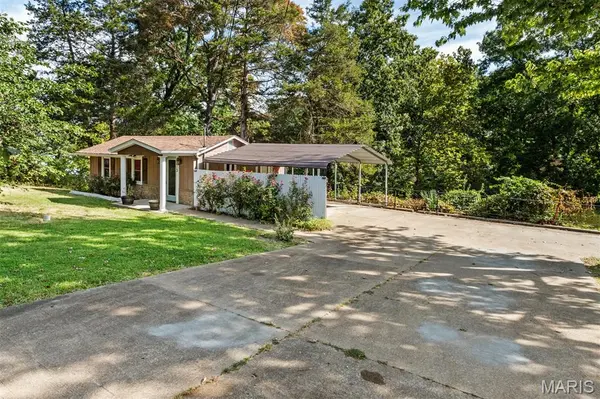 4313 Dock DR, De Soto, MO 63020