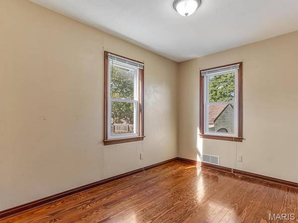 309 N Moore ST, Waterloo, IL 62298