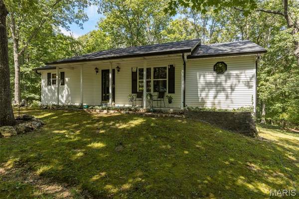 250 Meadow Woods RD, Hillsboro, MO 63050