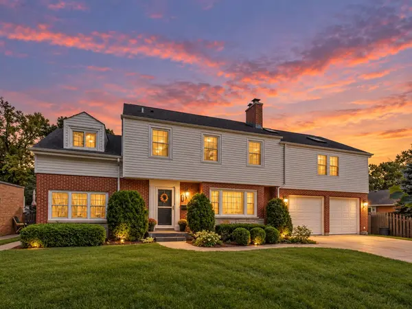 225 Stratford RD, Des Plaines, IL 60016