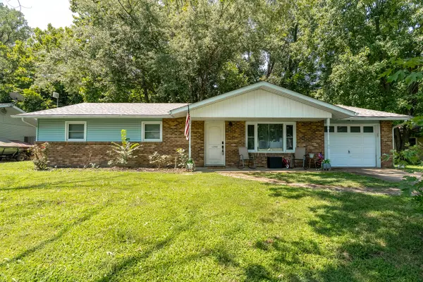 1023 Roberta DR, Murphysboro, IL 62966