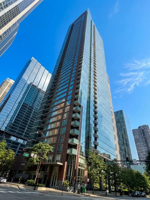 505 N McClurg CT #4506, Chicago, IL 60611