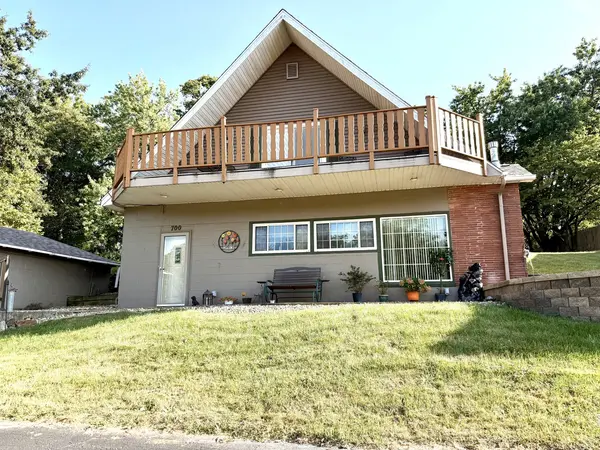 700 W Webster ST, Clinton, IL 61727