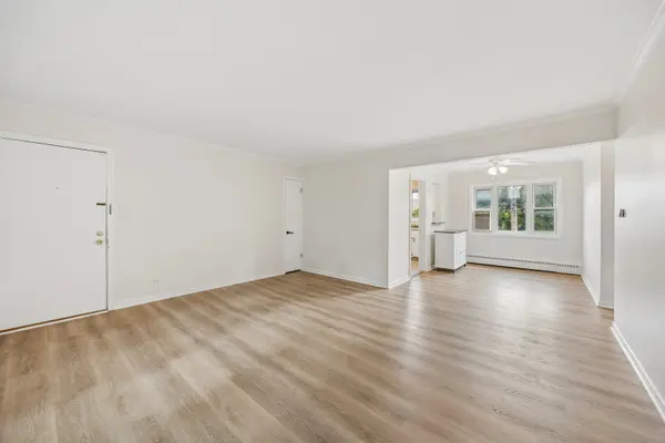 1535 Monroe AVE #2, River Forest, IL 60305