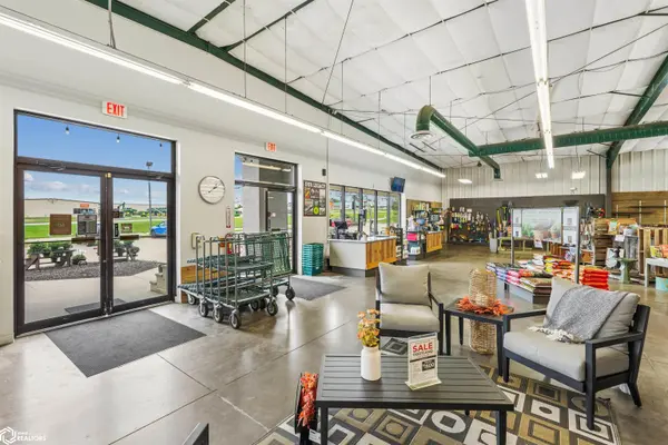 3001 S Center ST, Marshalltown, IA 50158