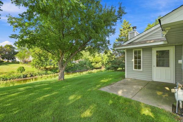 8554 Telford LN N, Brooklyn Park, MN 55443