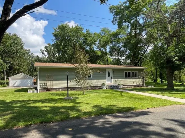 16570 22nd ST S, Saint Mary's Point, MN 55043