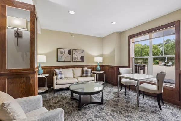 1800 Graham AVE #309, Saint Paul, MN 55116