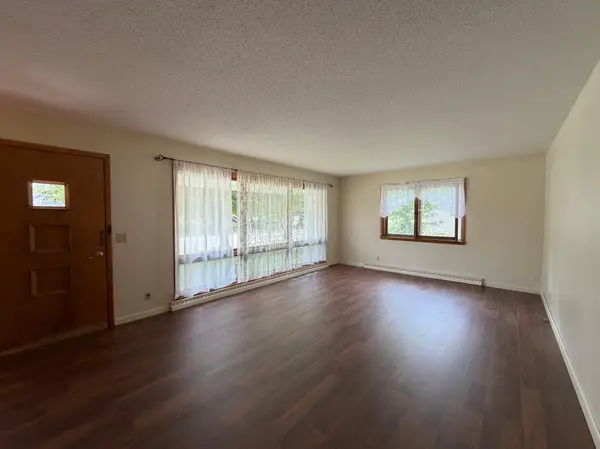 130 Arlington DR, Amery, WI 54001