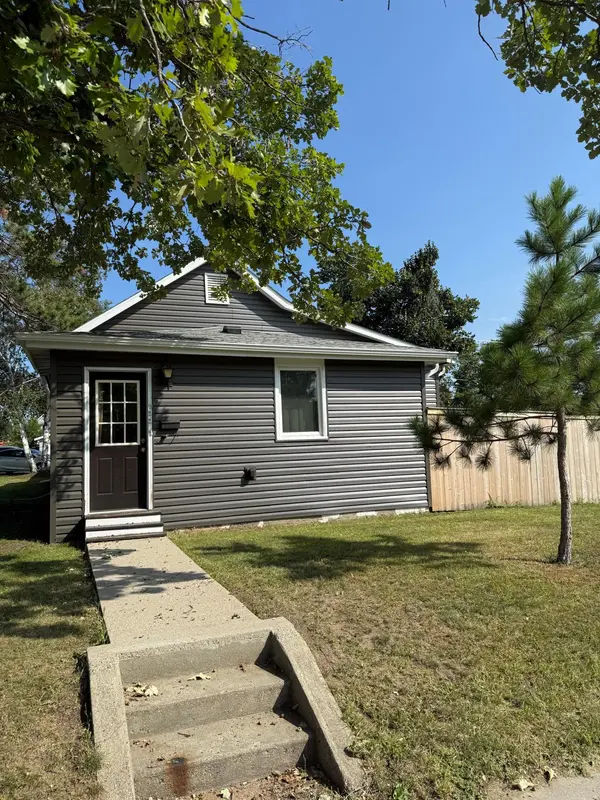 922 Park AVE NW, Bemidji, MN 56601