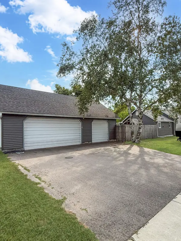 922 Park AVE NW, Bemidji, MN 56601