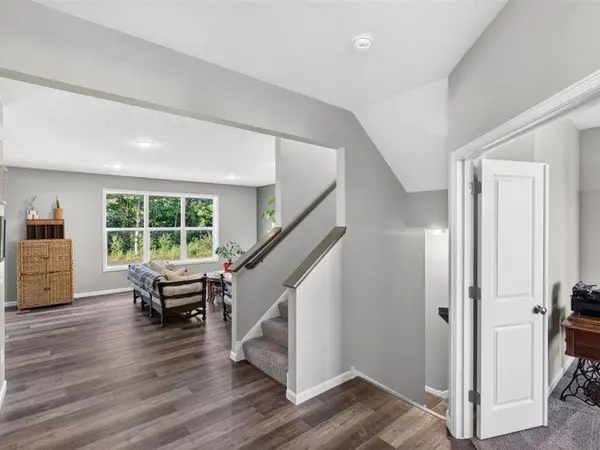 2416 Greenbriar LN, Buffalo, MN 55313