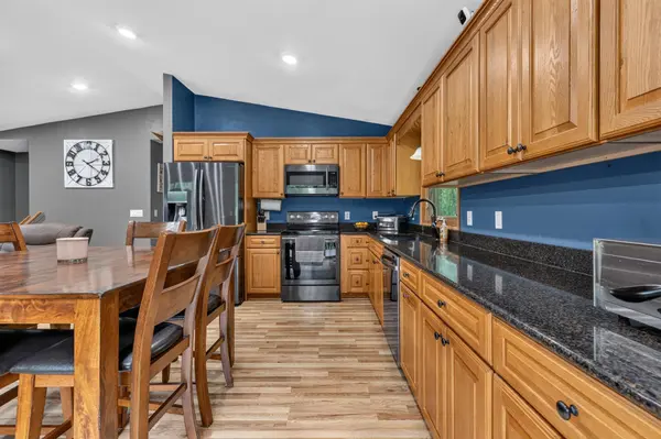 16046 Woodrow RD, Brainerd, MN 56401