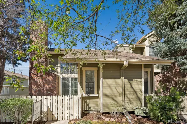 2003 S Helena ST #D, Aurora, CO 80013
