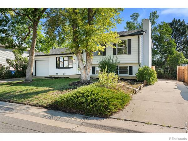 1936 Cottonwood ST, Broomfield, CO 80020