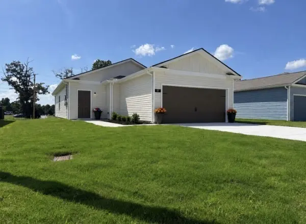 57 Stonehenge Lane, Manchester, TN 37355