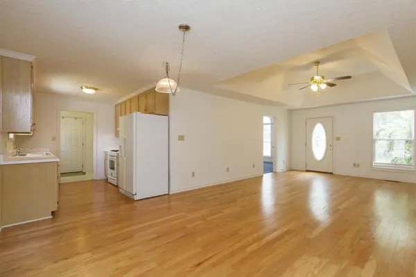 566 Autumndale Drive, Gallatin, TN 37066