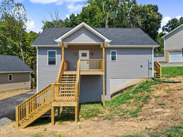 2439 Scenic Mountain Drive, Sevierville, TN 37876