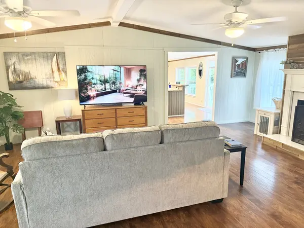 1251 Porter Morris Rd, Chapmansboro, TN 37035