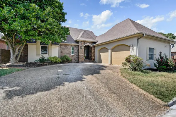 8605 E Interlochen DR, Nixa, MO 65714