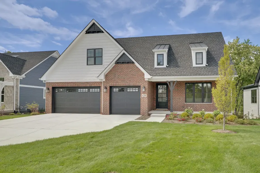 6210 Clarendon Hills (Lot 2) RD, Willowbrook, IL 60527