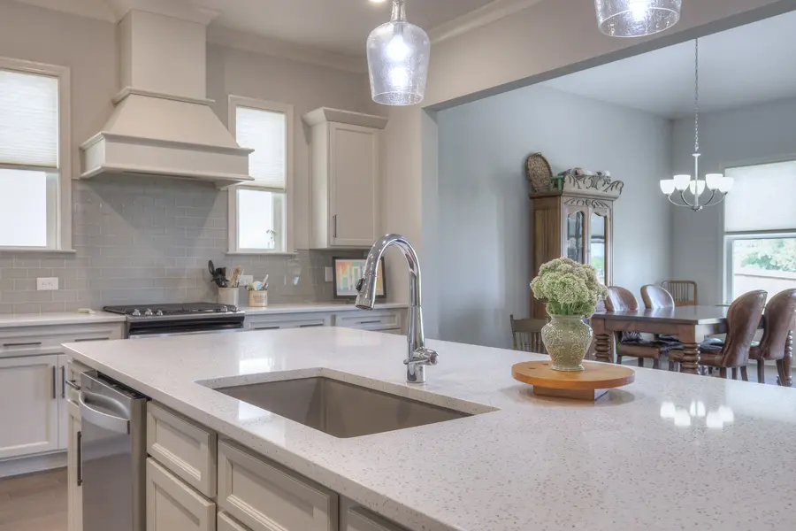 1044 Cabell Dr, Franklin, TN 37064