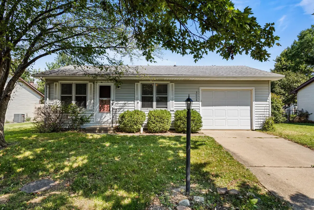 3008 Ladue DR, Champaign, IL 61822