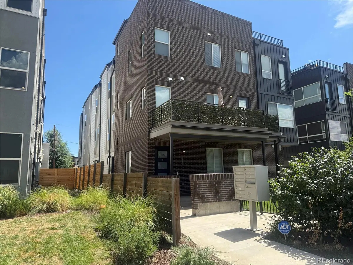 1284 Stuart ST, Denver, CO 80204