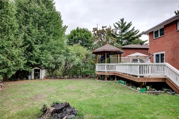 697 Camelot Drive, Greater Sudbury, ON P3B3M9