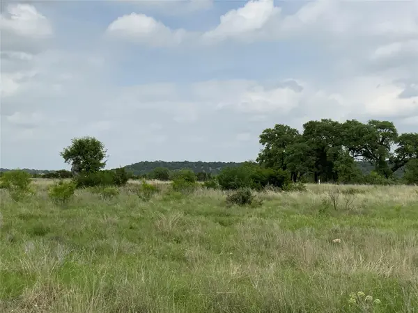 518 County Road 1403, Lometa, TX 76853