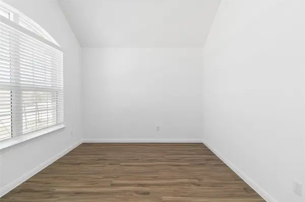 158 Coronella DR, Liberty Hill, TX 78642