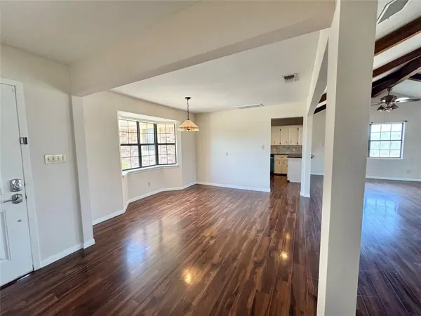 18512 Carlson LN, Elgin, TX 78621
