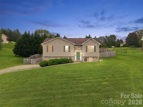 1970 Husbands Creek RD, Lenoir, NC 28645