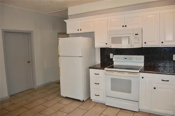 1412 Seneca ST, Leavenworth, KS 66048