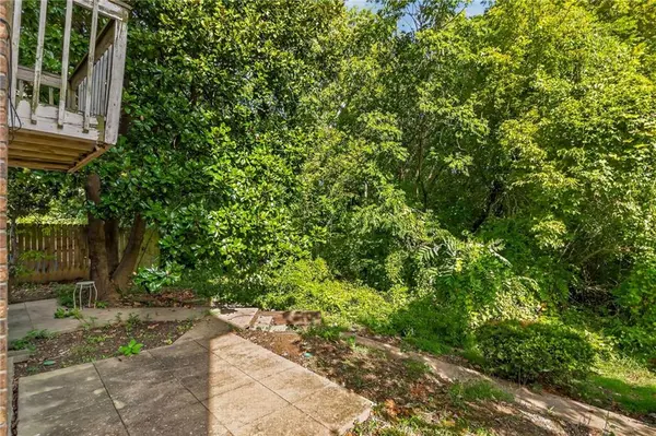 1014 W Maple AVE, Independence, MO 64050
