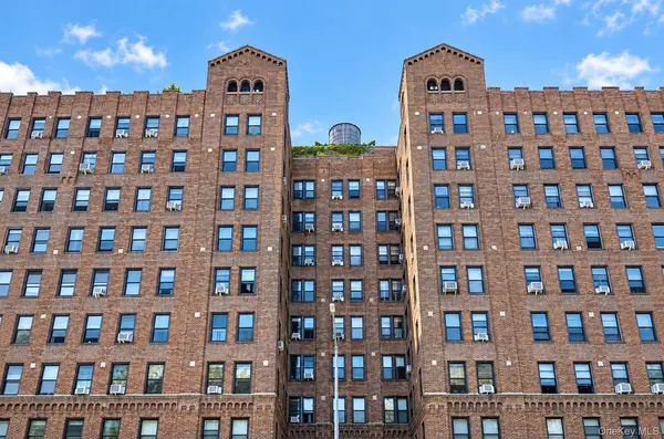 83-00 Talbot ST #7D, Kew Gardens, NY 11415